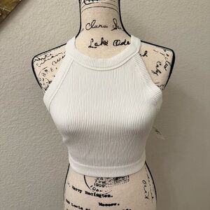 NWt Aerie THICK White Ribbed Crop Top with Builtin Bra sz L